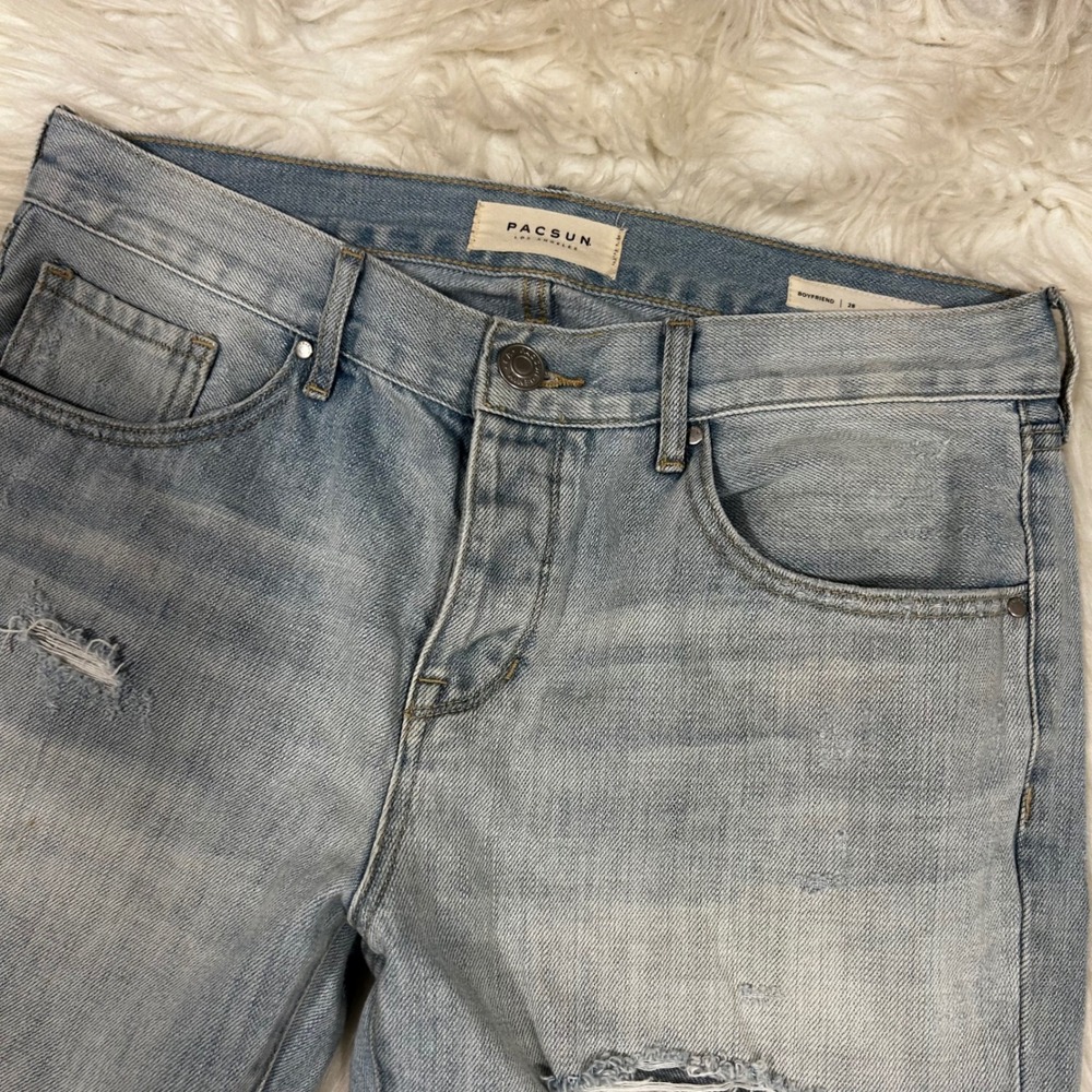 PacSun Boyfriend‎ Jeans Light Wash Distressed Ripped Raw Hem Women's Size 28 - Picture 3 of 10